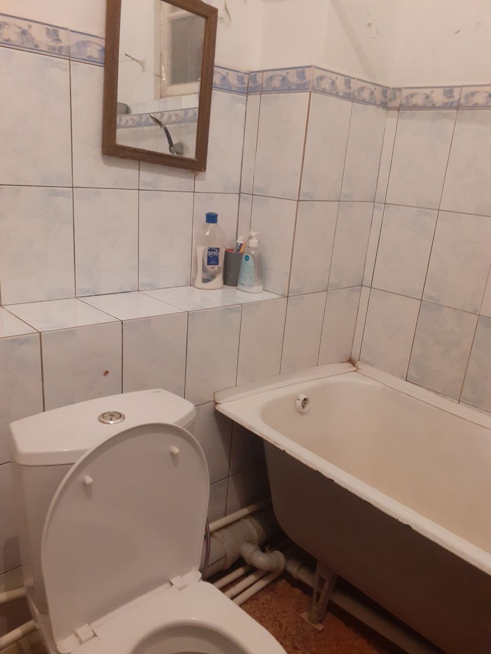 Срочно продаётся 3хкомнатрая квартира