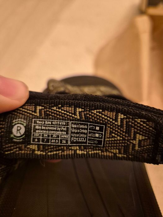 Sandale teva- marimea 41