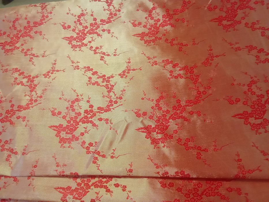 Traversă de masa 30 de lei  pe .metru