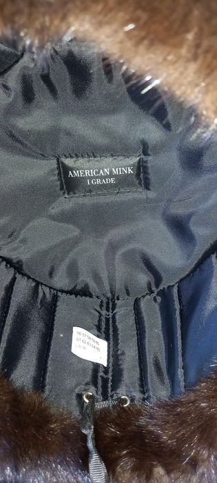 Продам отличную норковую шапку ушанку в идеальном состоянии.