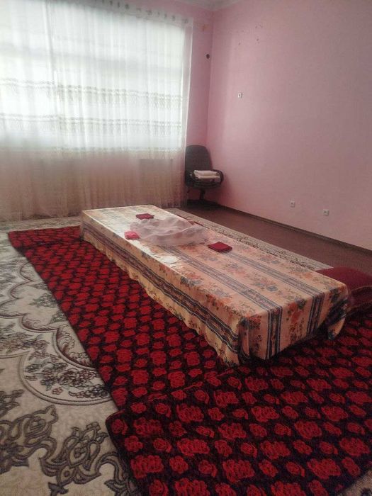 Уй сотилади котедж