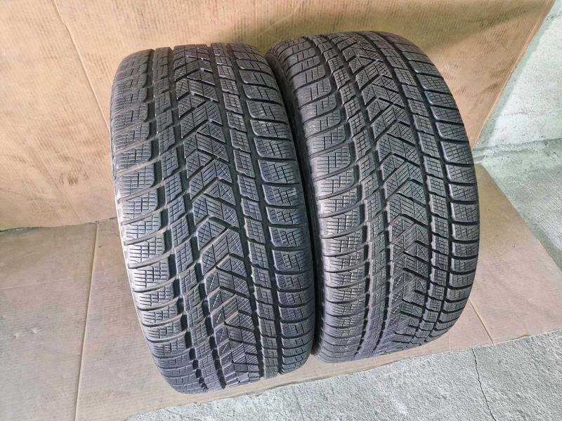 2 Pirelli R20 285/40
зимни гуми DOT2718