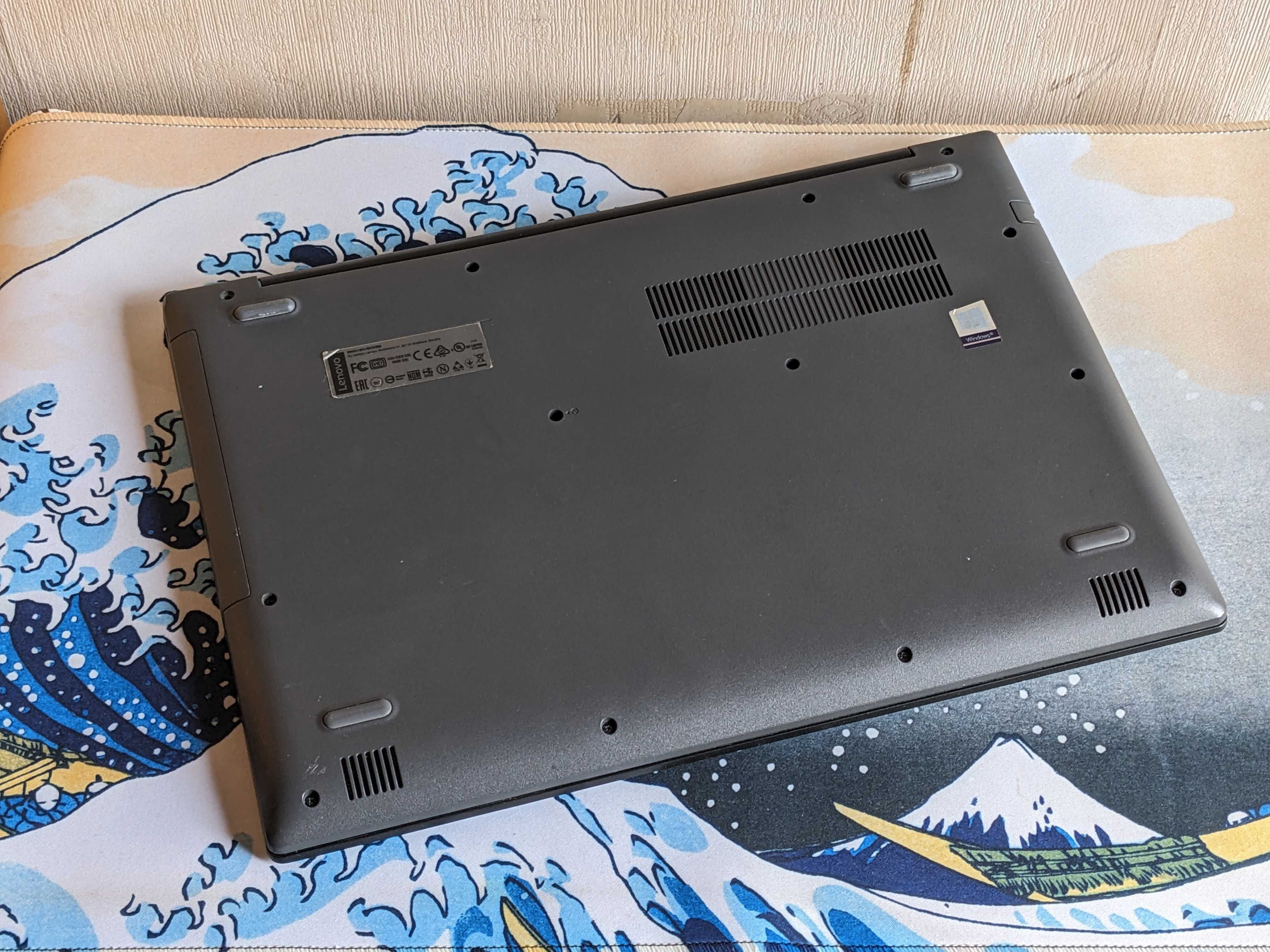 Ноутбук Lenovo 15 | i3-8130U | SSD240 | 8gb ddr4