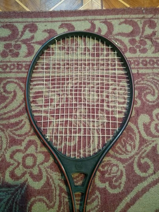 Тенис ракета Тангра