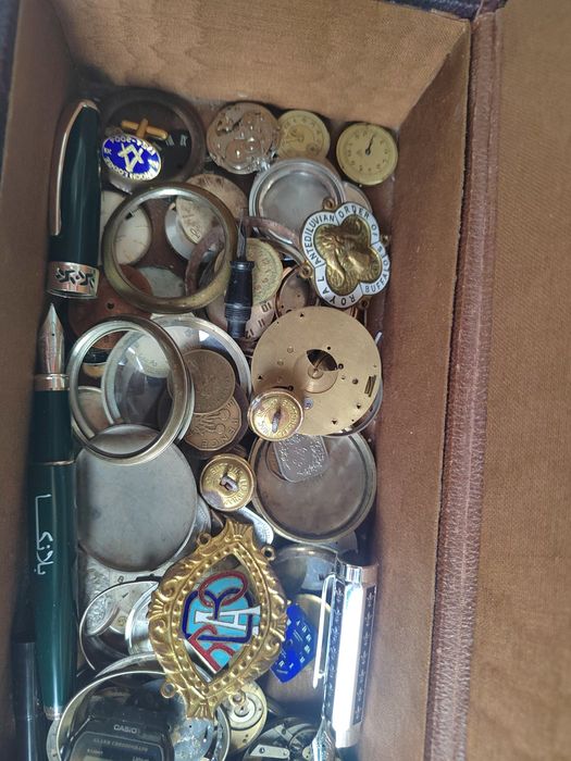 Ceasuri monezi Stilouri antichități