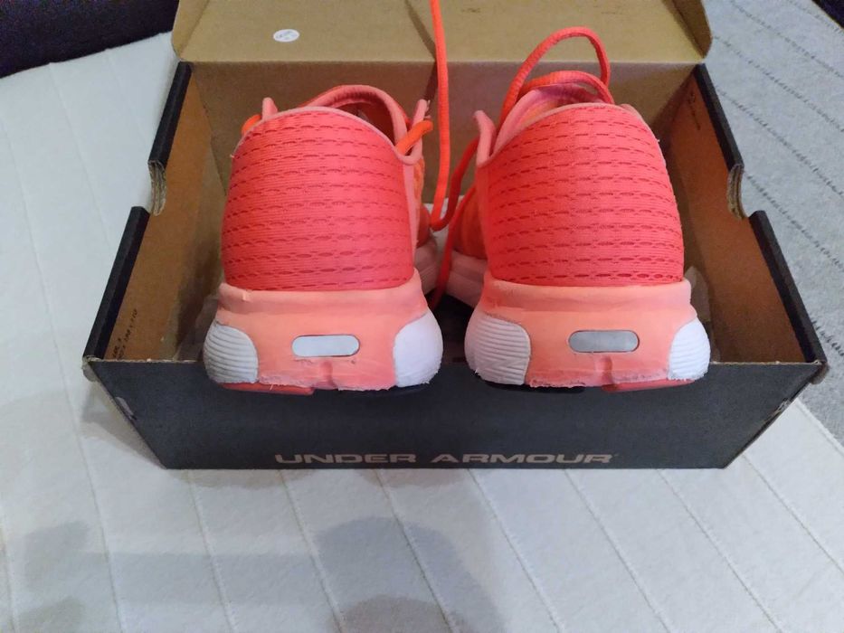 under armour маратонки дамски