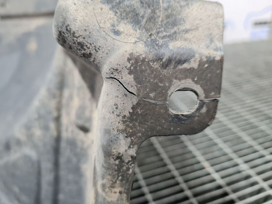 Carenaj stanga fata Nissan Juke 2010 - 2014 SUV 4 Usi (1101) CRĂPAT