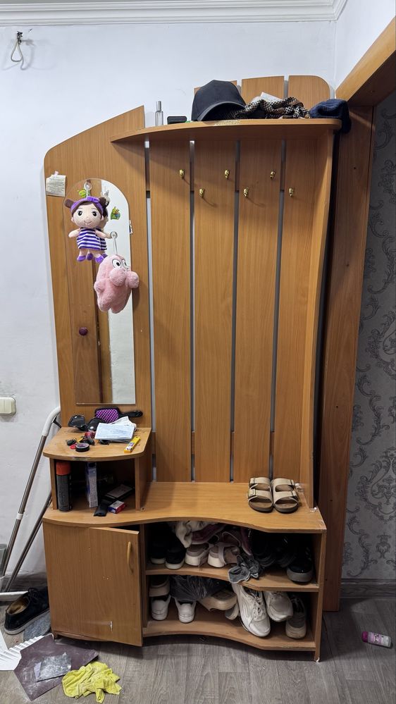 Продам прихожку!!!