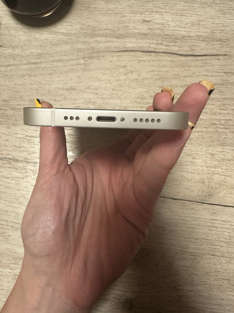 IPhone 12 64GB White