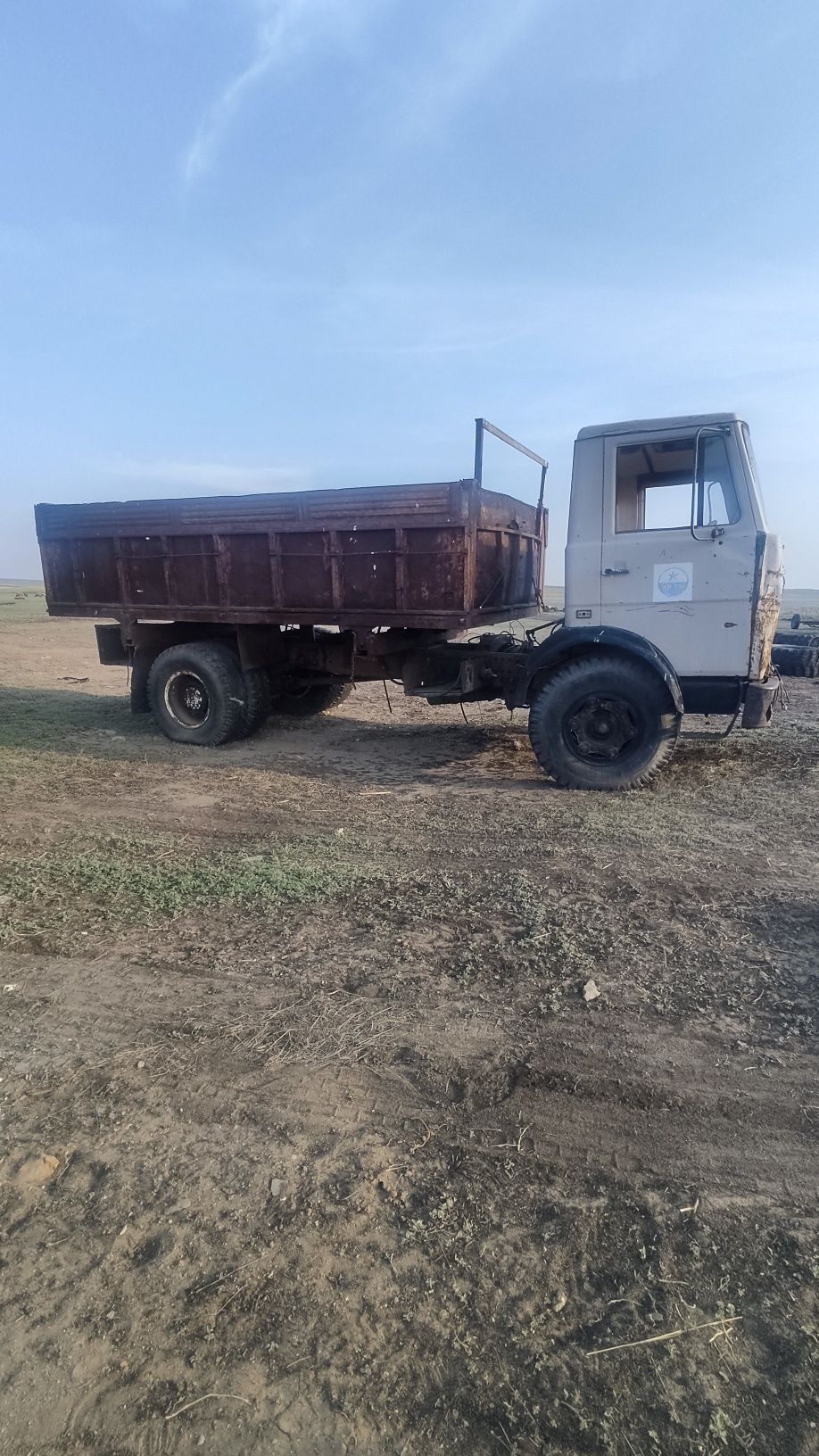 Продам грузовой МАЗ 5337