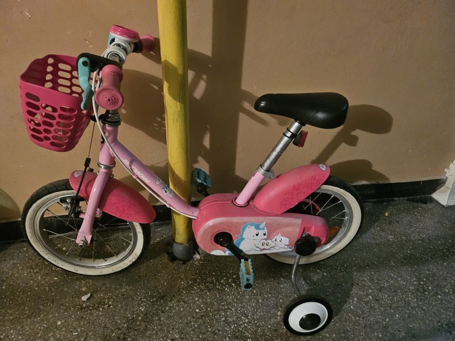 Mașinuța electrica, bicicleta și scooter electric