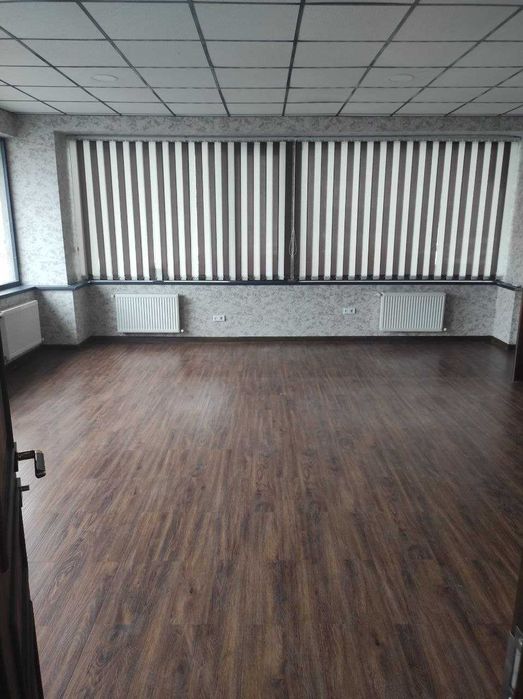 Rent office. center 120m2 3room metro Xalqlar Do'stligi Toshkent city