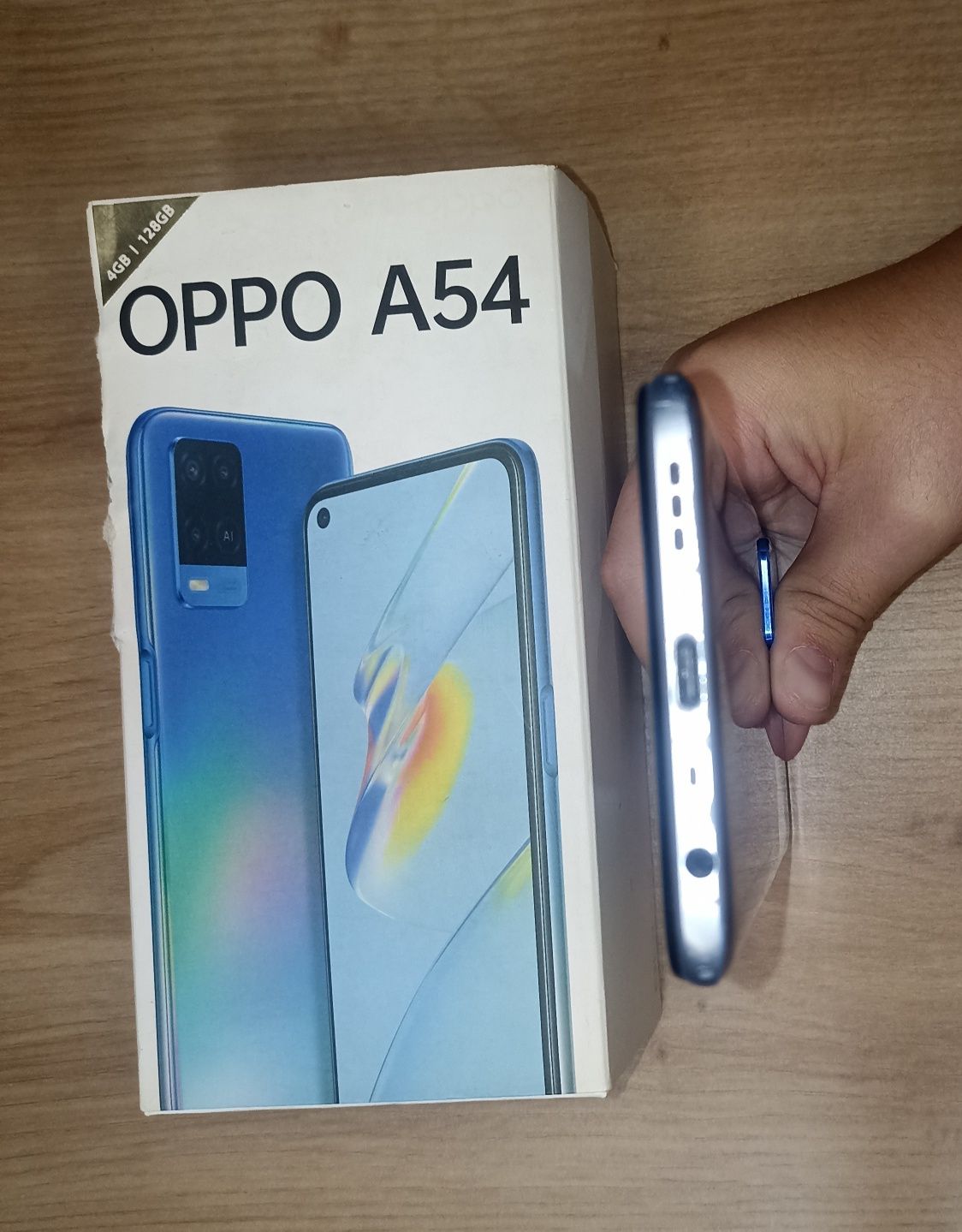 Продаю телефон oppo a54