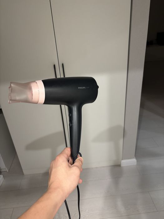 Фен Phillips 2100W