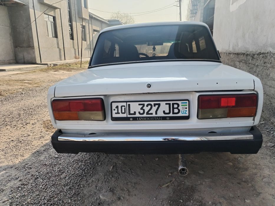 Vaz 2107 gaz bezin