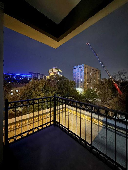 Срочно Аренда 4 ком ул. Бобура