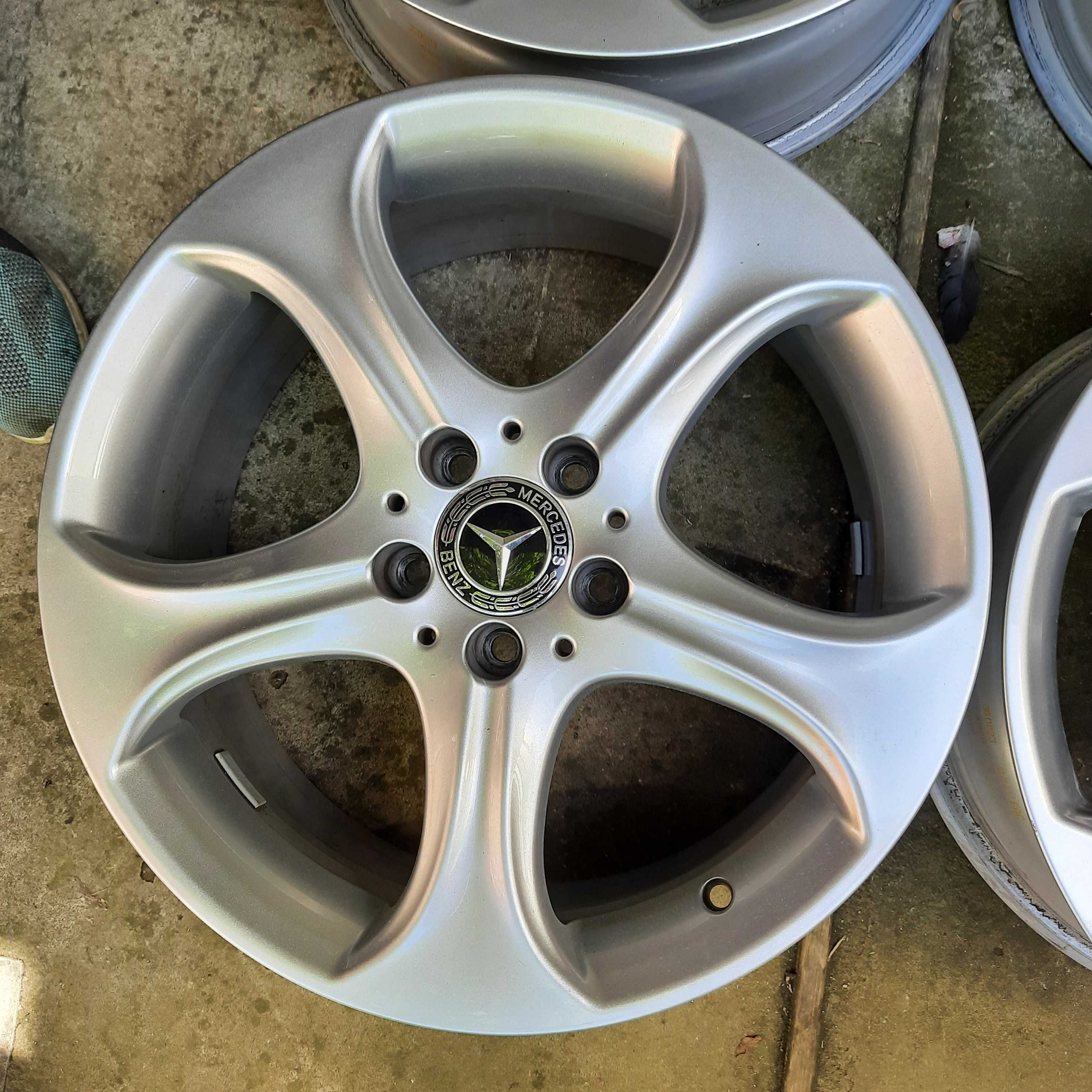 Jante originale Mercedes C-Klasse W205 18" 5x112