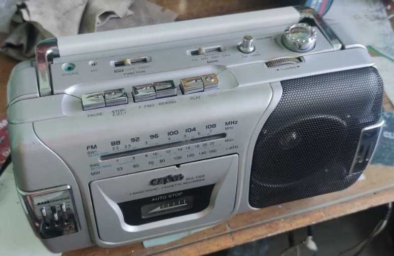 Винтажный магнитофон 89 года Sanyo BIG-100K