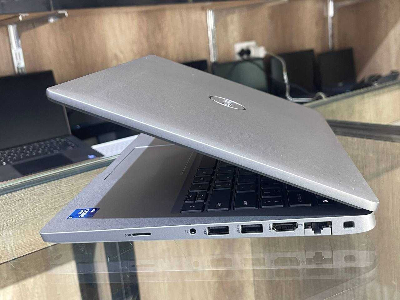 DELL Latitude 5420 Core i7-1185G7 ram 16 ssd 512