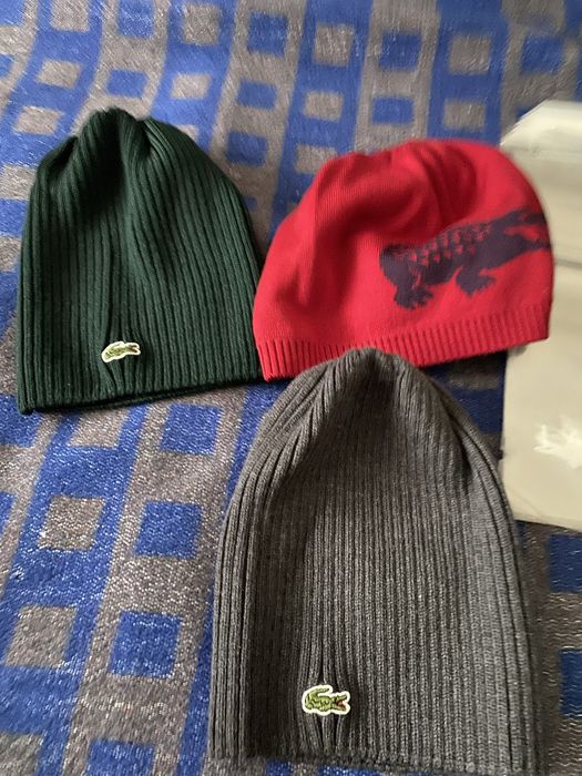Шапки Лакоста