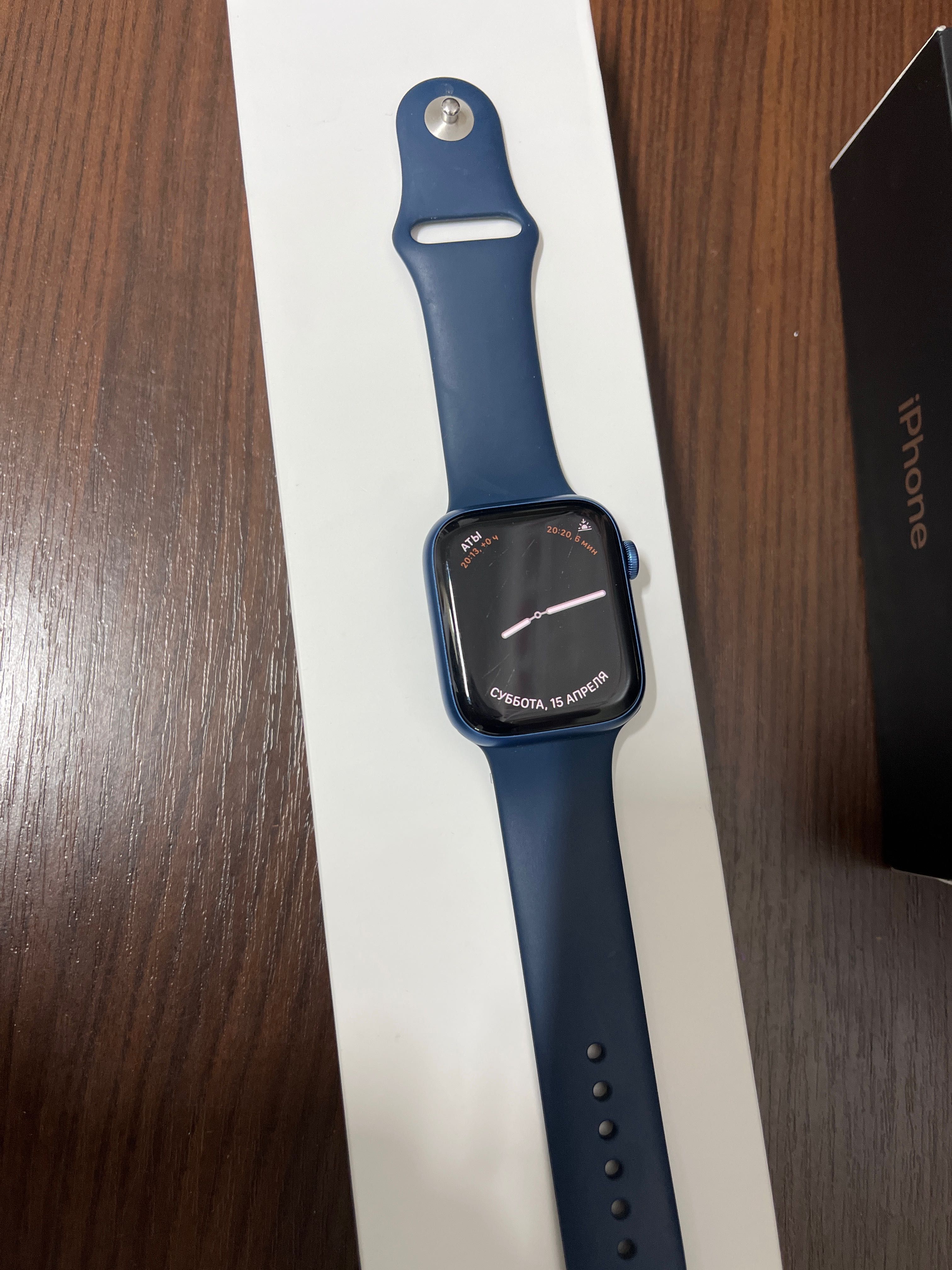 iPhone 11 pro, часы Apple Watch 7 (в идеальном состоянии)