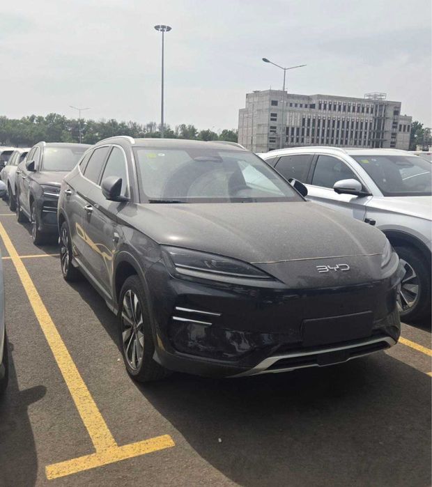 BYD song plus 605 qora