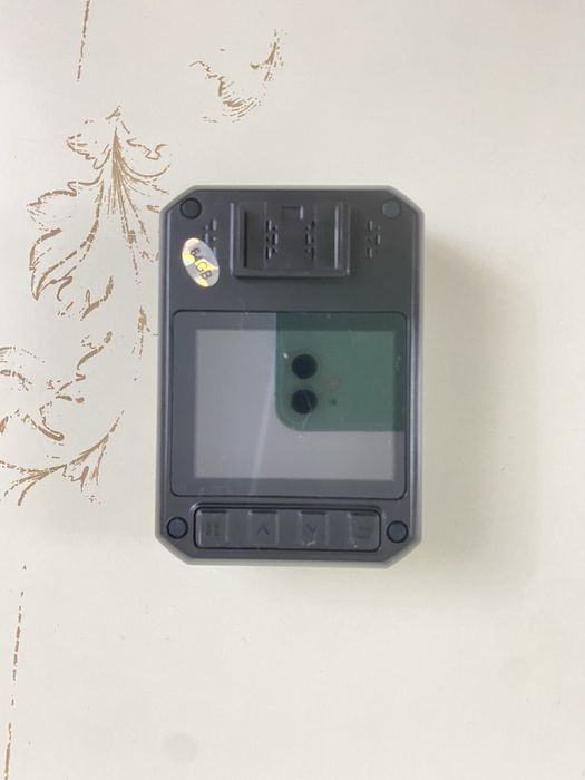 Нагрудной видеорегистратор, носимый