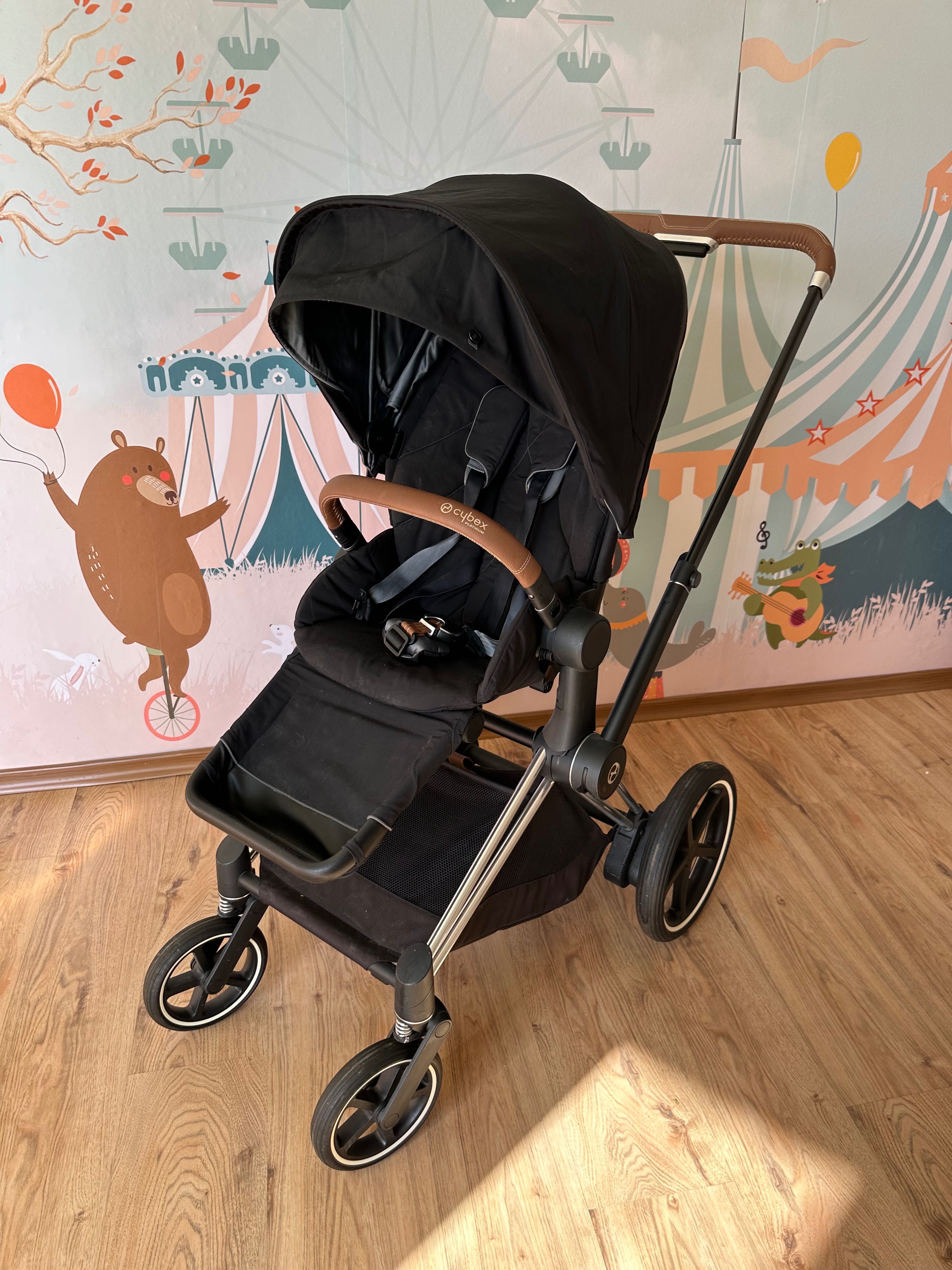 Електрическа количка Cybex e-priam Lux