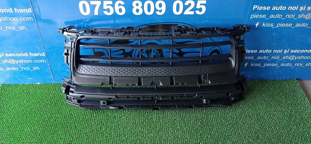 grila centrala porsche macan