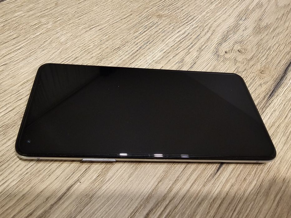 OnePlus 8T full box