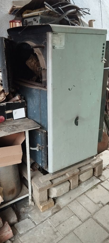 Centrala pe lemne Bosch Solid 5000 W K 32