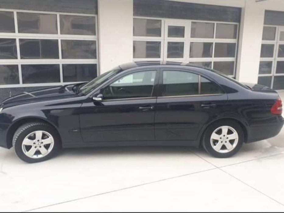 De vanzare Mercedes E220
