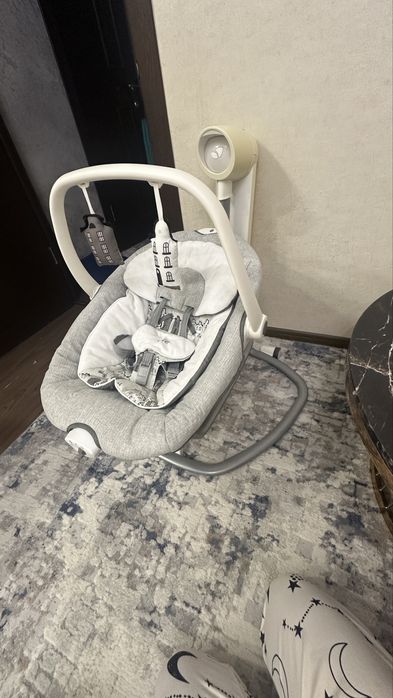 Люлька качалка от joie