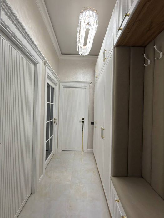 Шикарная Евро-ремонтом 3х комнатная новостройка 2-этаж Адрес Багишамал