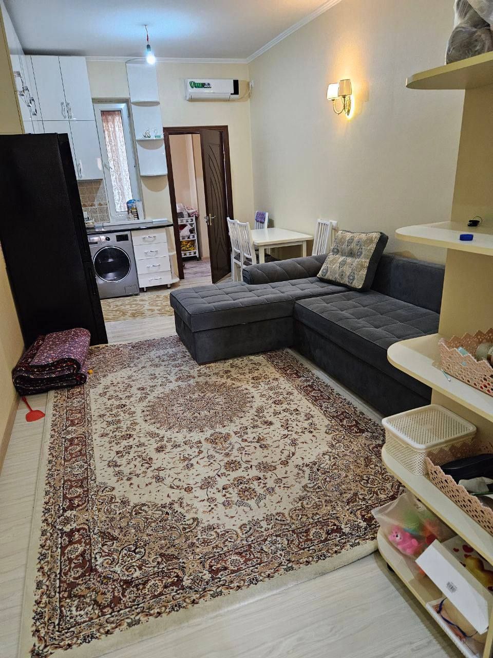 Продается квартира 1/1/4 Буюк ипак йули метро