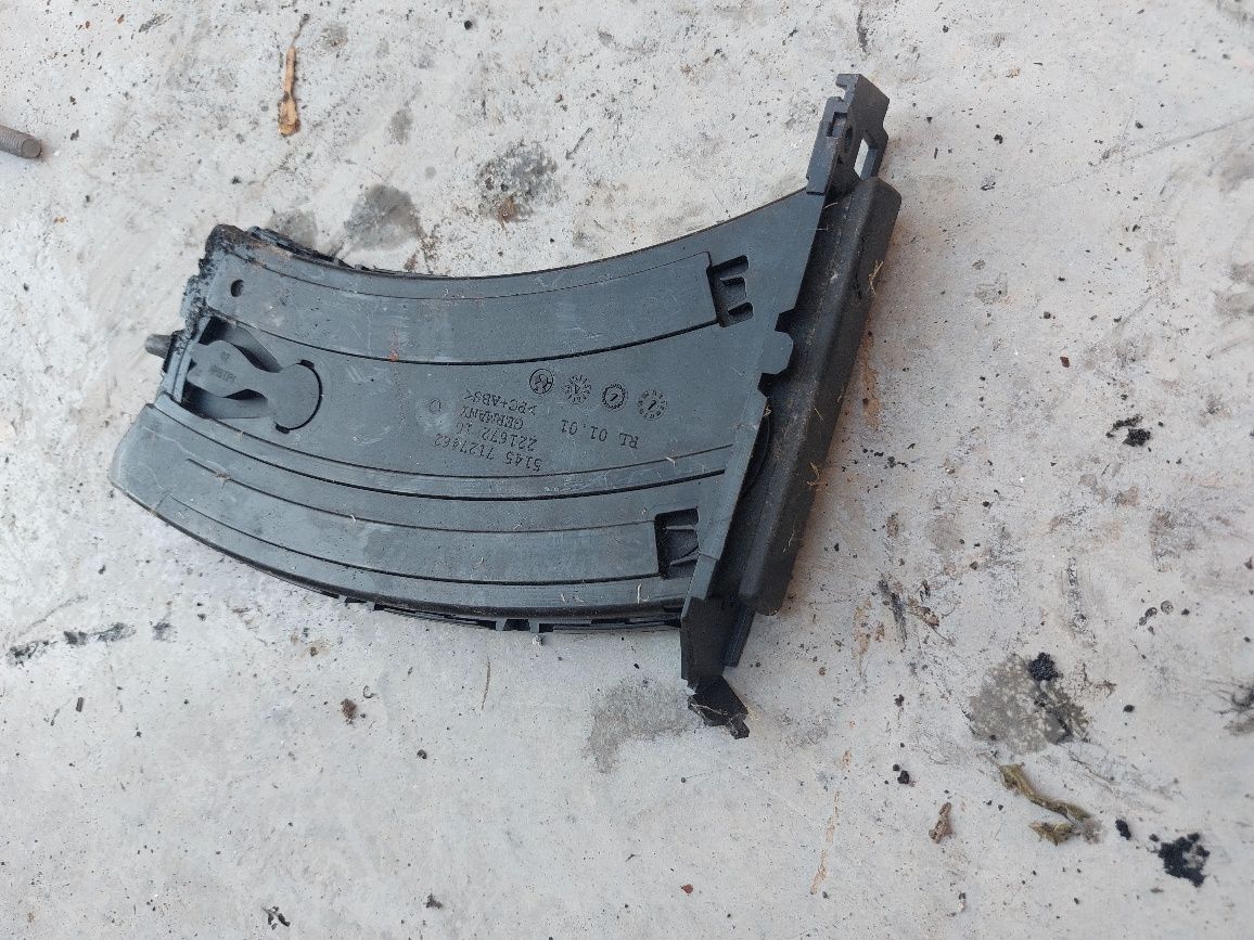 Cup holder Бмв bmw е60 е61 520д 177кс  n47
