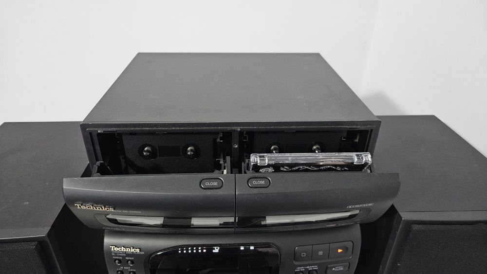 Linie mini Technics cu EQualizer