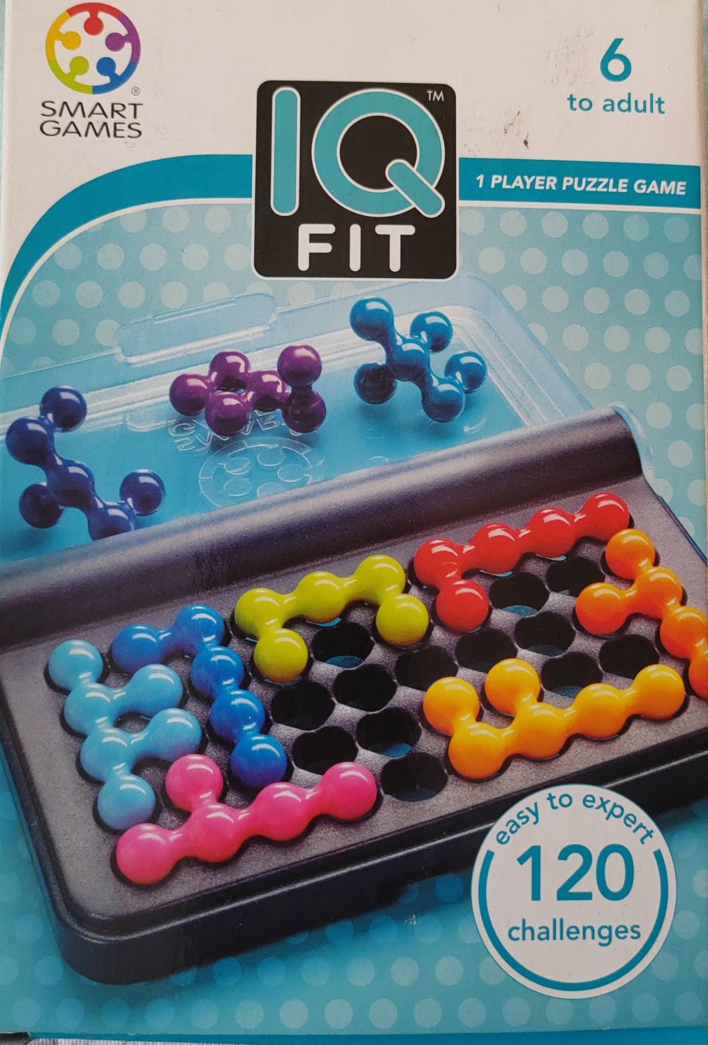 IQ FIT joc de inteligenta tip puzzle