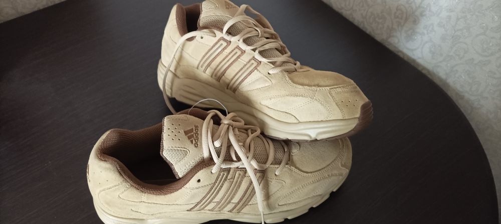 Кроссовки Adidas мужские