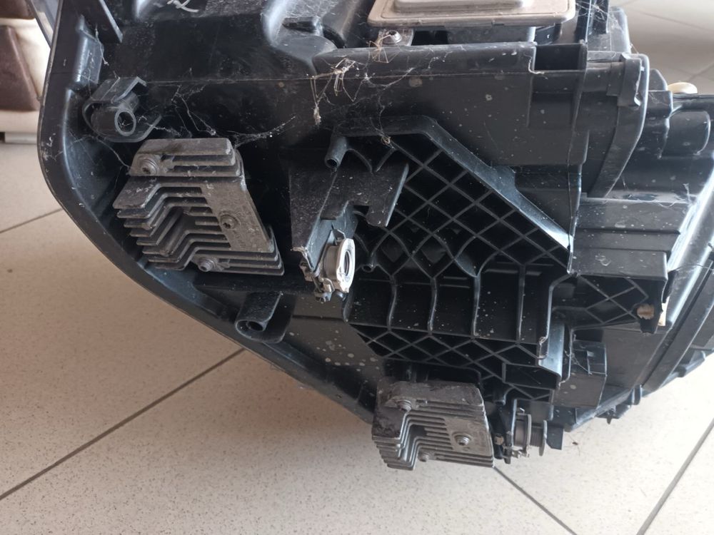 Bmw F20 F21  Фарове Фар