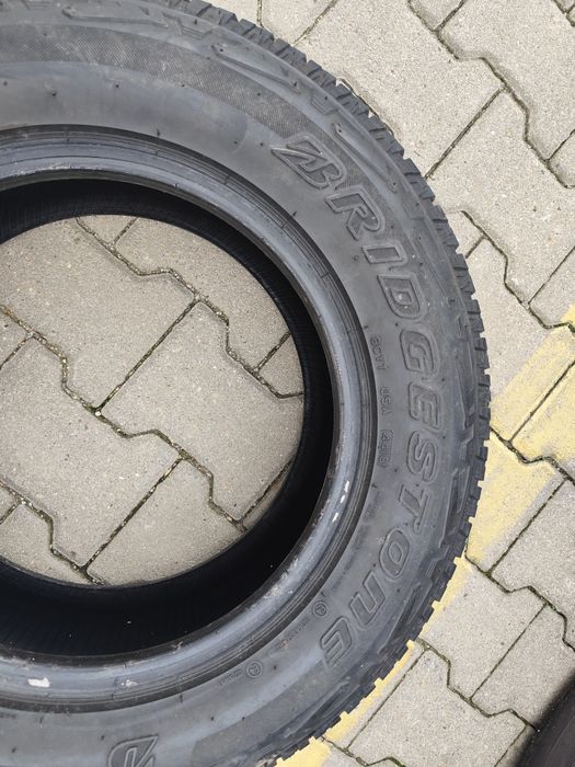 2бр  гуми 205/70/15