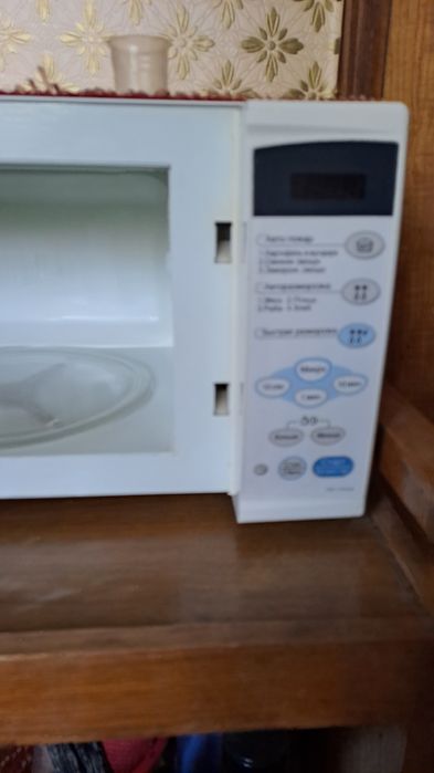 Микроволновая печь