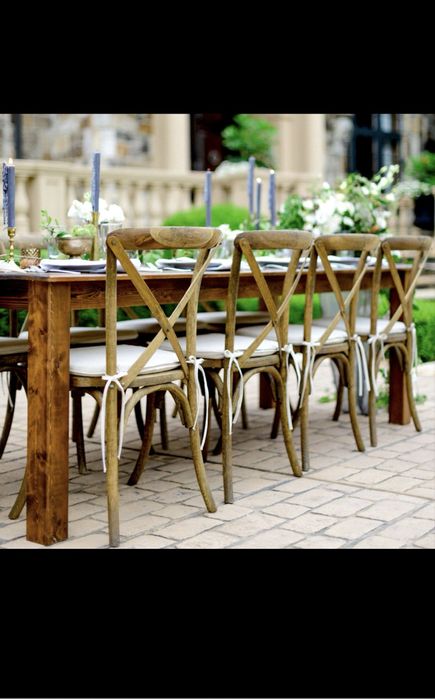 Mese de lemn masiv,scaune, corturi de inchiriat