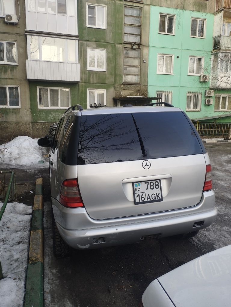 Продам Мерседес ML320