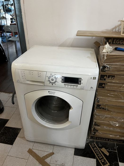 Работеща пералня hotpoint ariston 6kg