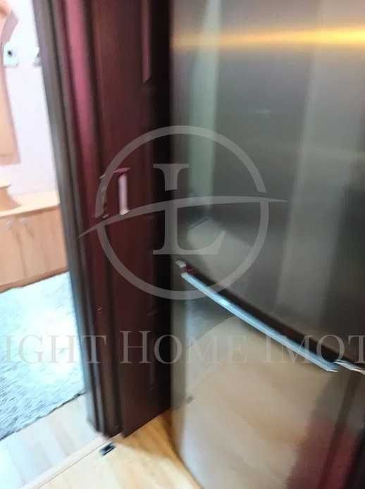 Продава се Тристаен апартамент в Пловдив, Тракия - 68 кв.м за 1912 €/кв.м - Снимка #4