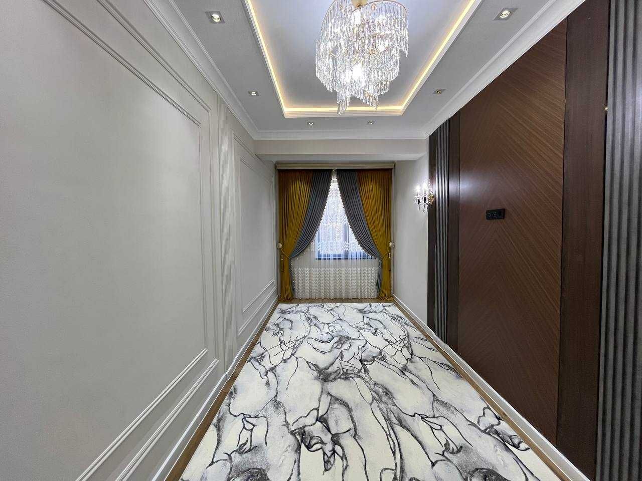 4х комнатная квартира 3 этаже 103кв\м, в Самарканде