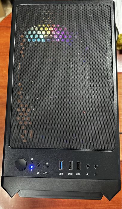 Геймърски компютър, full hd, Intel i7, rtx 3070, 16gb