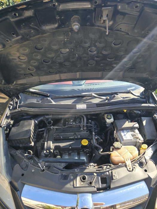 Opel Corsa D 1.2 benzina Distributia+Tachetii schimbate! - Ploiesti