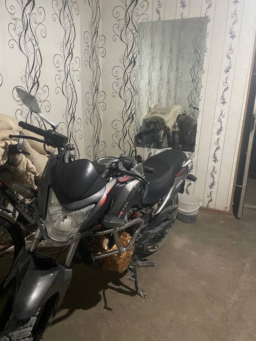 Matatsikl hamma narsasi zor mejikar bor